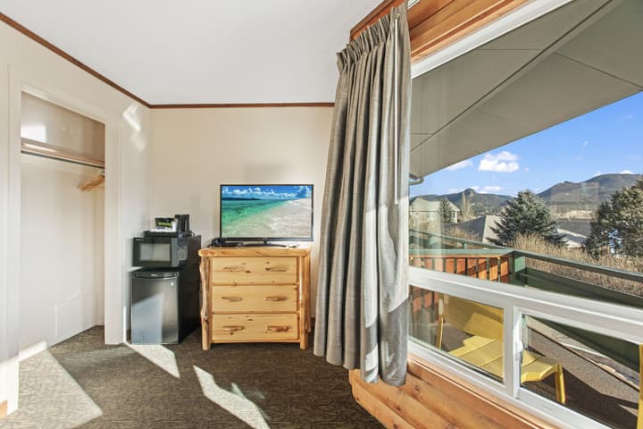 Discovery Lodge