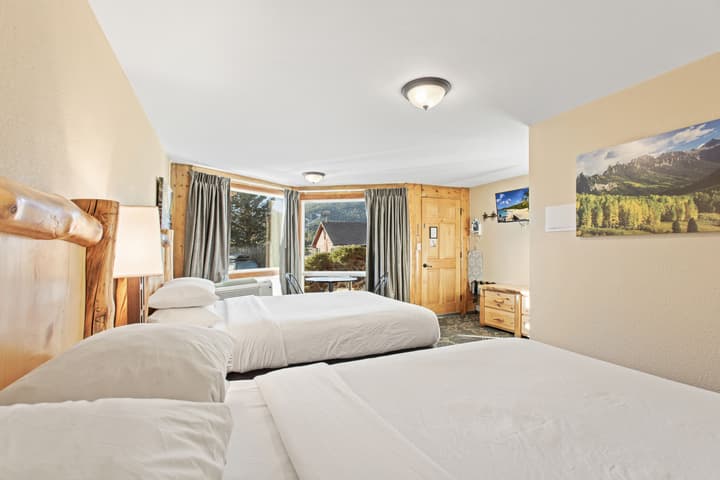 Discovery Lodge