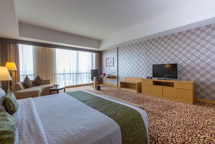 Wyndham Surabaya City Centre