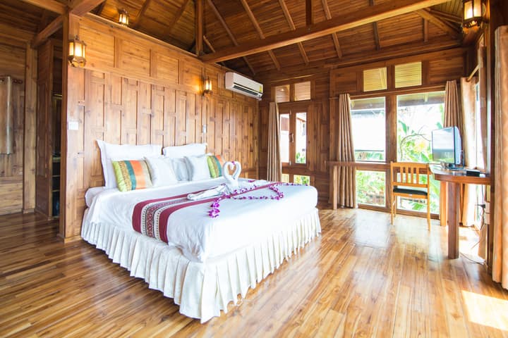 Phi Phi The Beach Resort