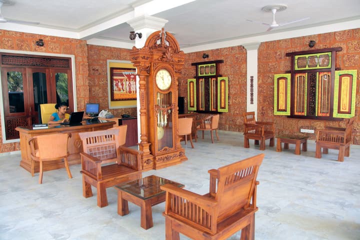 Wunderbar Beach Hotel