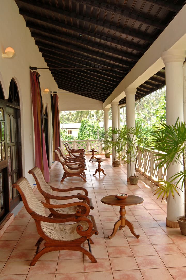 Wunderbar Beach Hotel