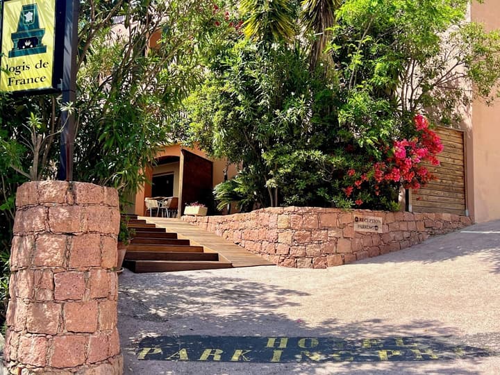Hotel le Lonca