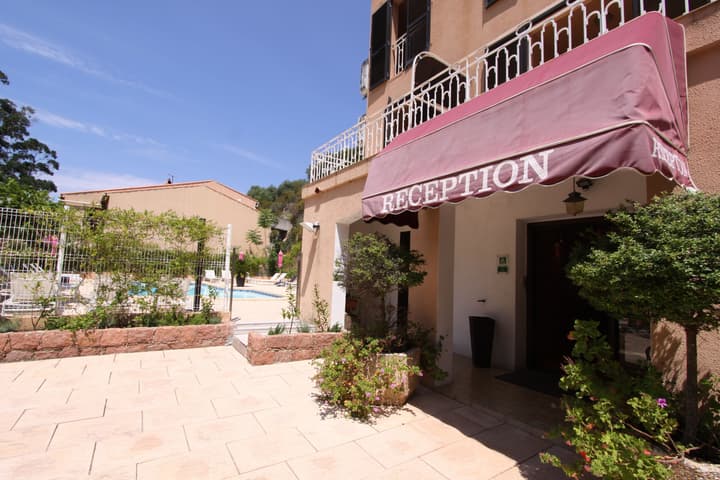 Hotel le Lonca