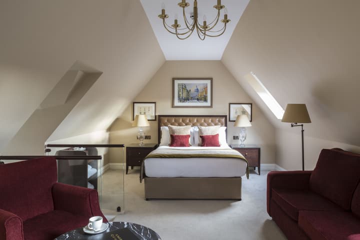 St Paul's Hotel