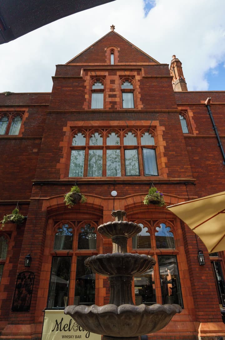 St Paul's Hotel