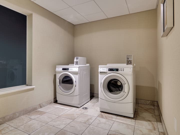 Holiday Inn Express & Suites San Antonio - Brooks City Base by IHG