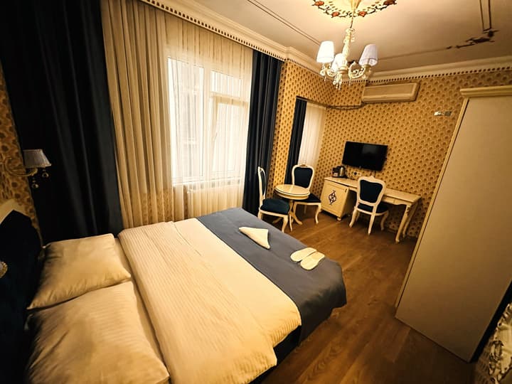 Alyon Hotel Taksim