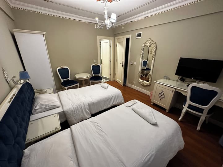 Alyon Hotel Taksim
