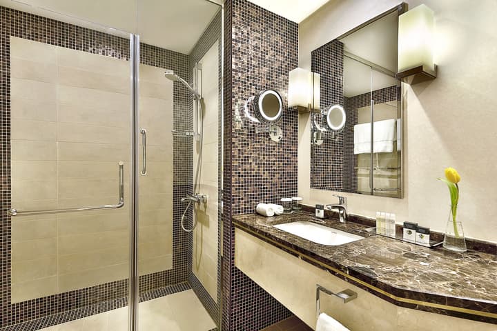 DoubleTree by Hilton Riyadh - Al Muroj Business Gate