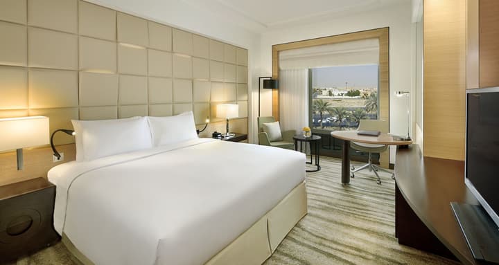 DoubleTree by Hilton Riyadh - Al Muroj Business Gate
