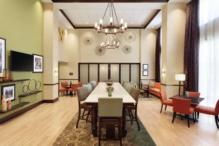 Hampton Inn & Suites Philadelphia Montgomeryville