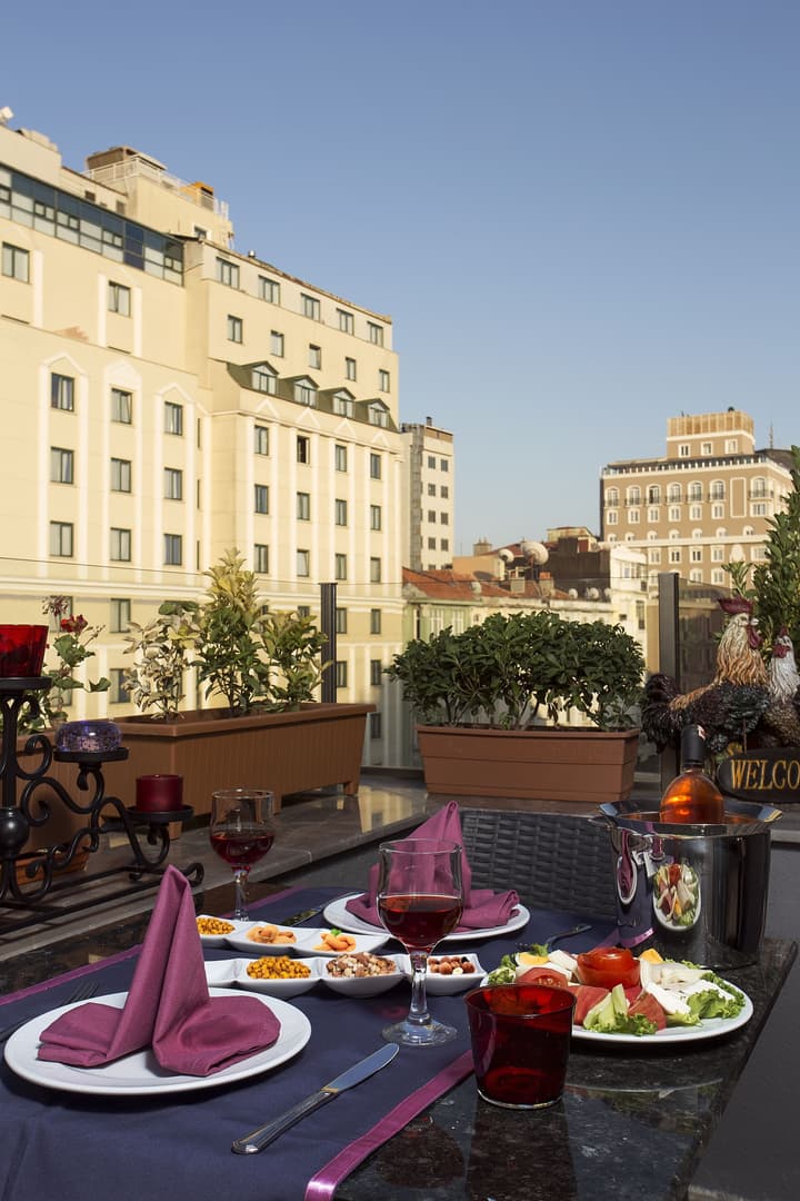 Taximist Hotel