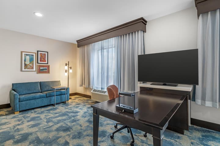 Hampton Inn & Suites Bend