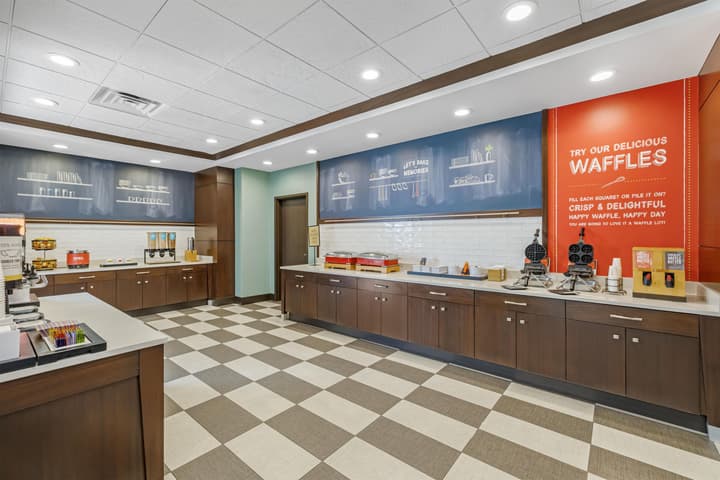 Hampton Inn & Suites Bend