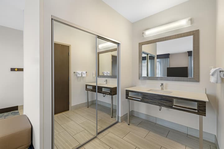 Hampton Inn & Suites Bend