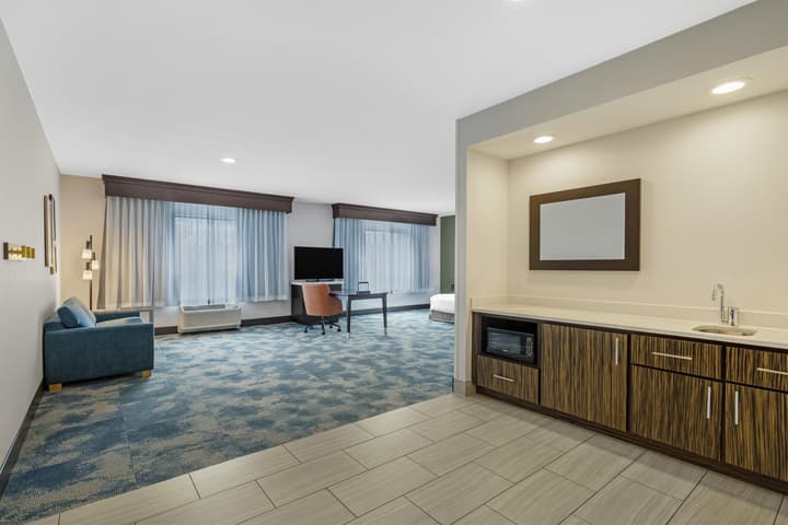 Hampton Inn & Suites Bend