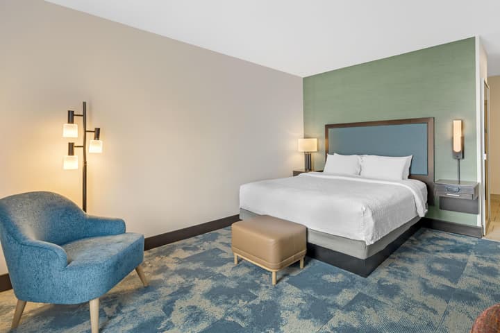Hampton Inn & Suites Bend