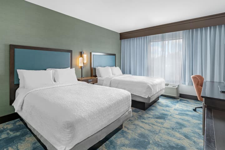 Hampton Inn & Suites Bend