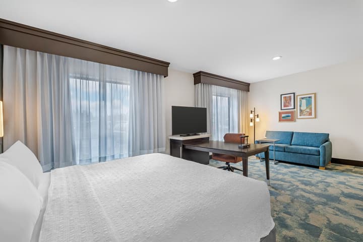 Hampton Inn & Suites Bend