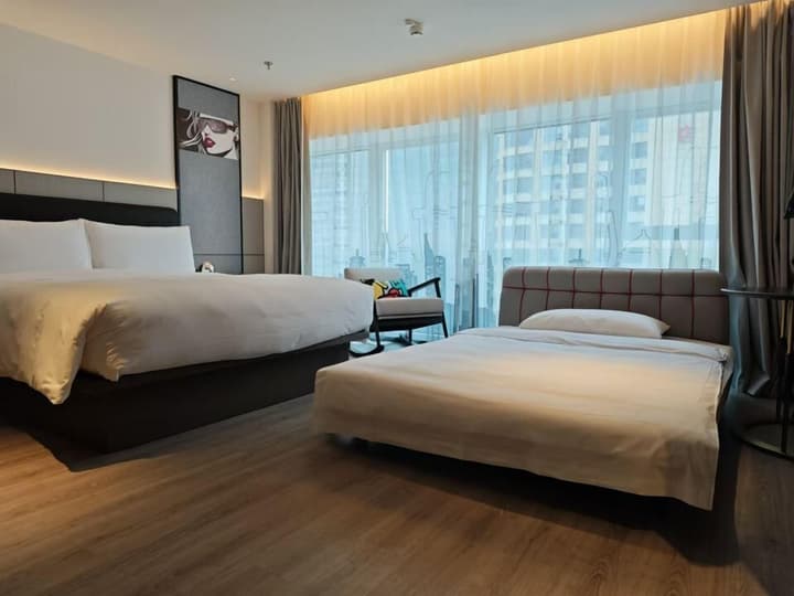 Moxy Chongqing