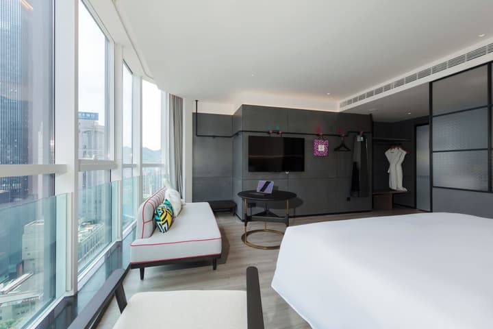 Moxy Chongqing