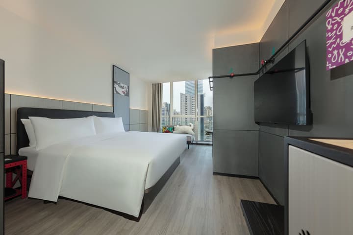 Moxy Chongqing