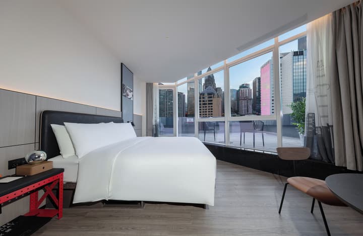 Moxy Chongqing