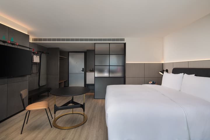 Moxy Chongqing