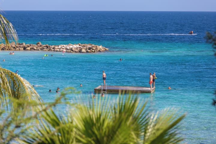 Chogogo Dive & Beach Resort Curacao