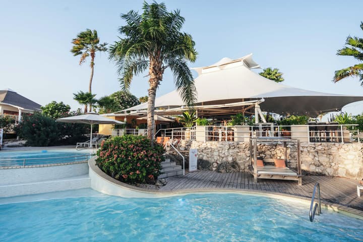 Chogogo Dive & Beach Resort Curacao