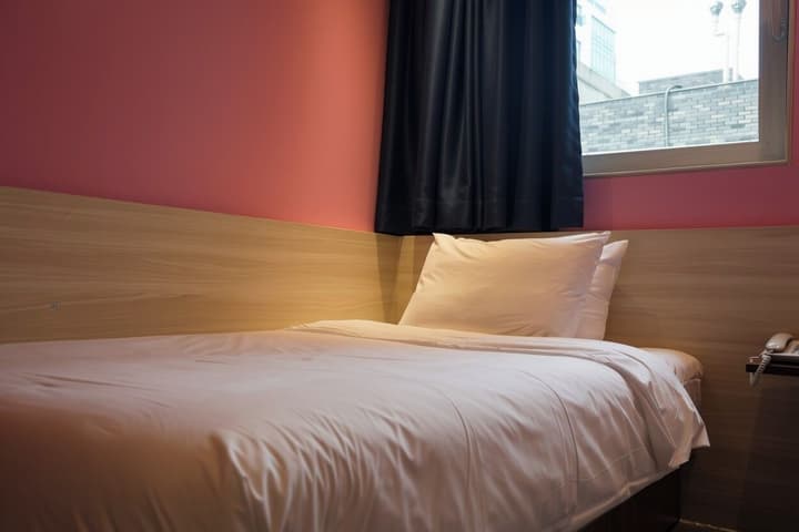Le Mong Hotel