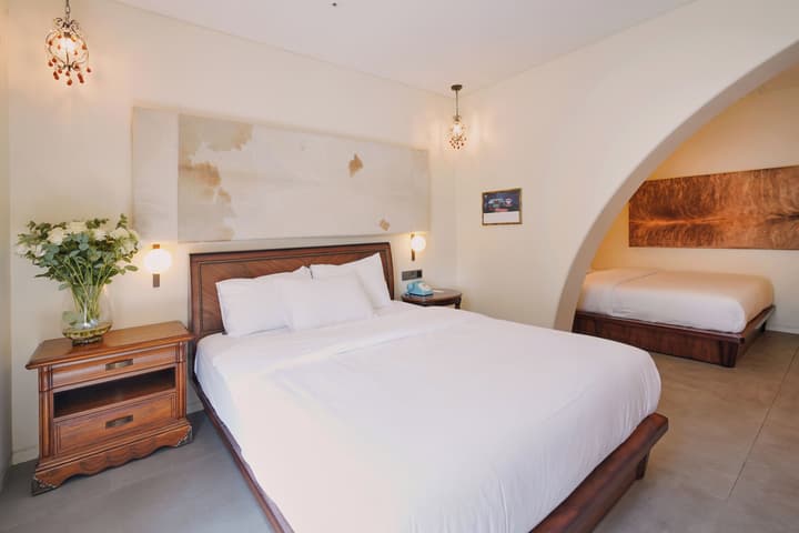 Le Mong Hotel