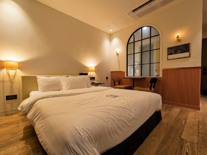 Le Mong Hotel