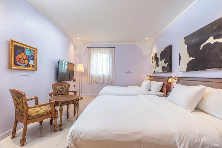Le Mong Hotel