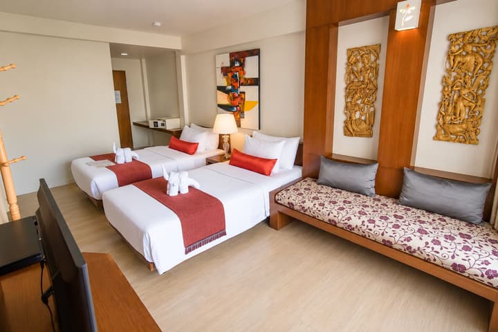Villa Cha Cha Banglumphu