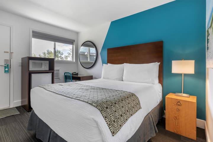 Stoke Hotel SureStay Collection by Best Western