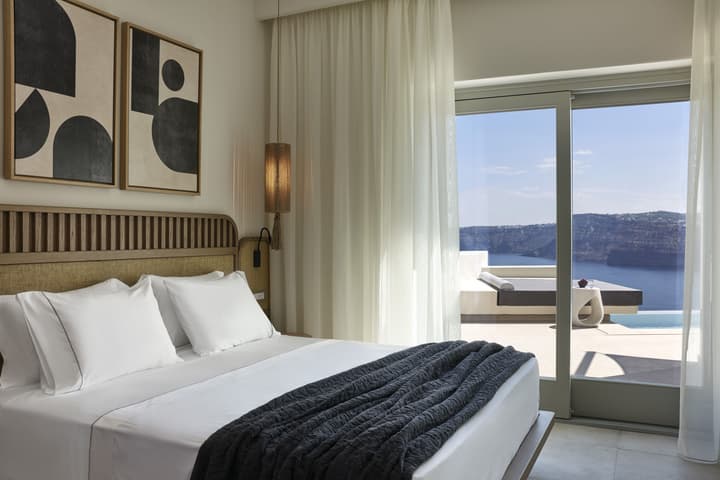 Apanemo Hotel