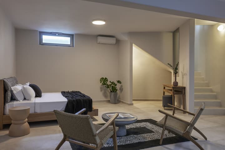 Apanemo Hotel