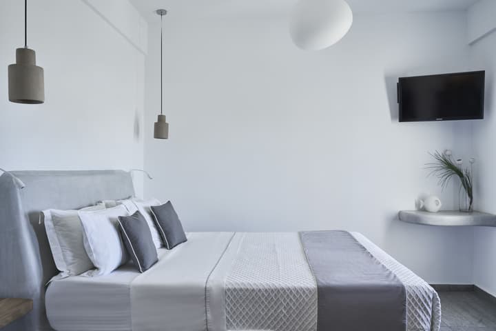 Apanemo Hotel