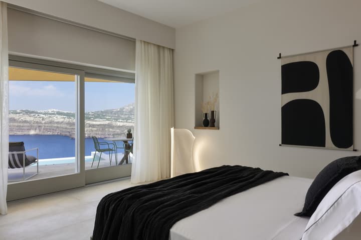 Apanemo Hotel
