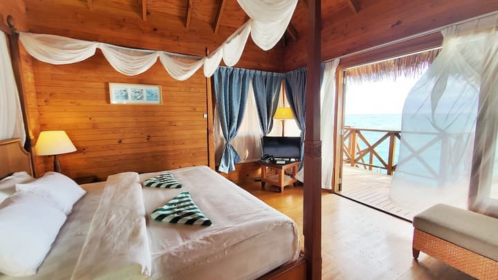 Fihalhohi Island Resort