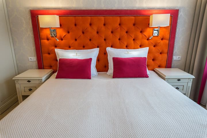SleepWalker Boutique Suites