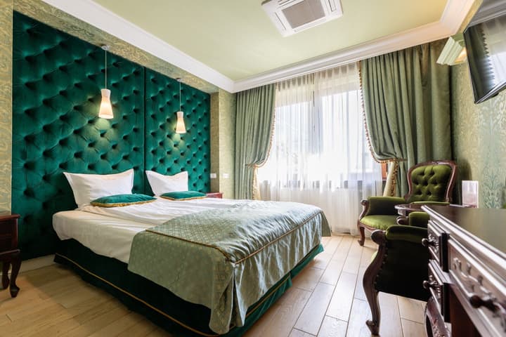 SleepWalker Boutique Suites