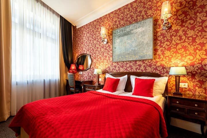 SleepWalker Boutique Suites