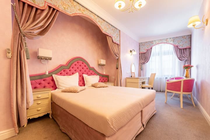SleepWalker Boutique Suites
