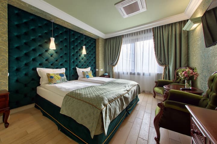 SleepWalker Boutique Suites