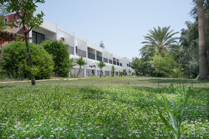 Kkaras Hotel