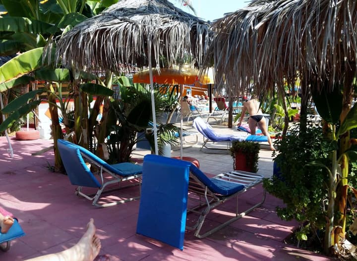 Kkaras Hotel
