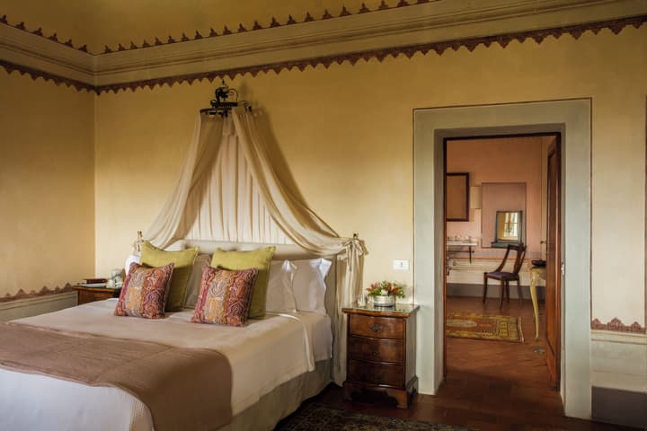 Borgo Pignano Volterra Tuscany